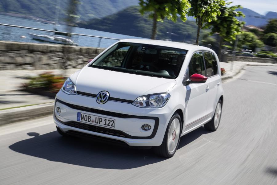  Volkswagen up! beats 5-Door 2016 года  (фото 8 из 11)